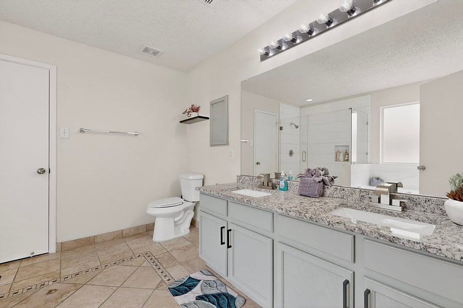 Furnished Finder property 1023586_1 photo 32