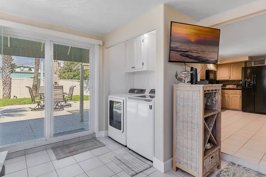 Furnished Finder property 1023595_1 photo 33