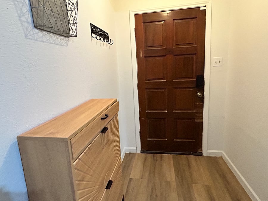 Furnished Finder property 1023602_1 photo 3