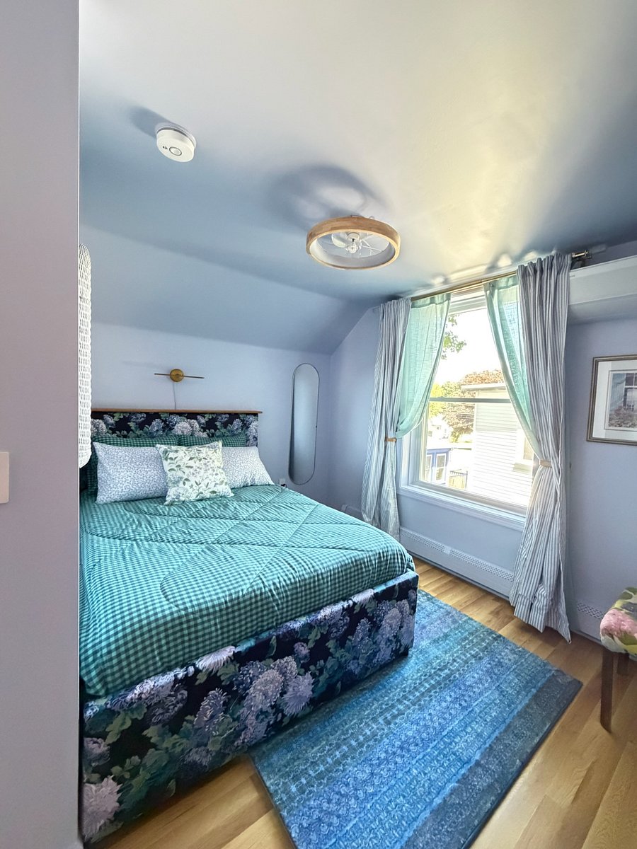 2nd Floor Purple Bedroom - Full Bed w/Twin Trundle