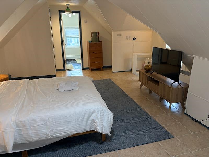 Furnished Finder property 1023642_1 photo 23