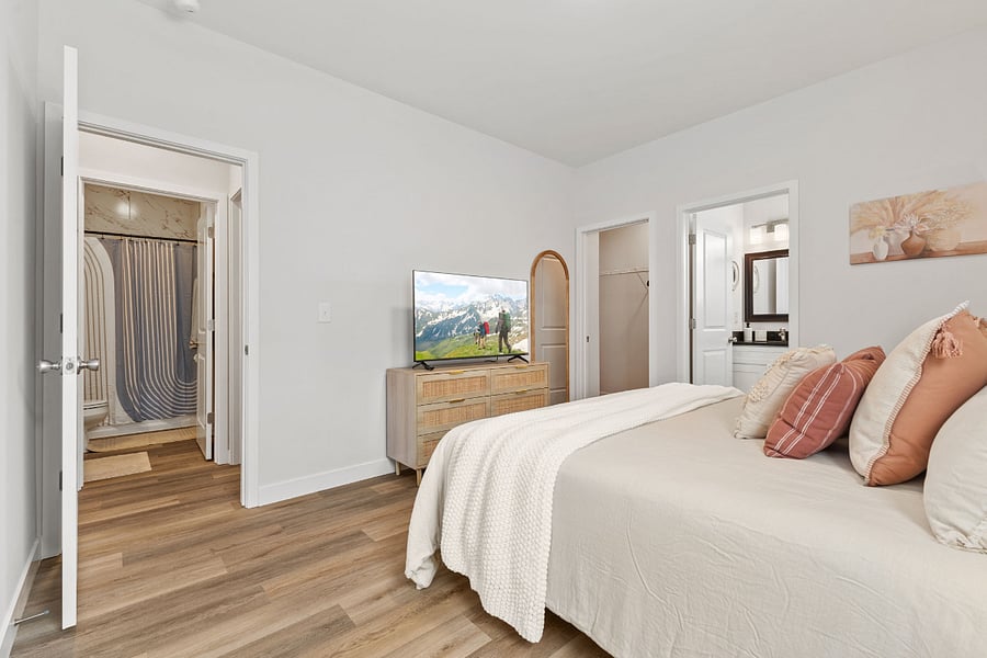 Furnished Finder property 1023667_1 photo 16
