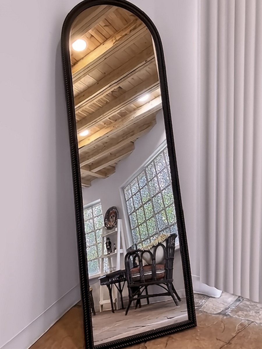 A full-length mirror lets you appreciate how great you look in the Santa Fe style you're certain to acquire here!
