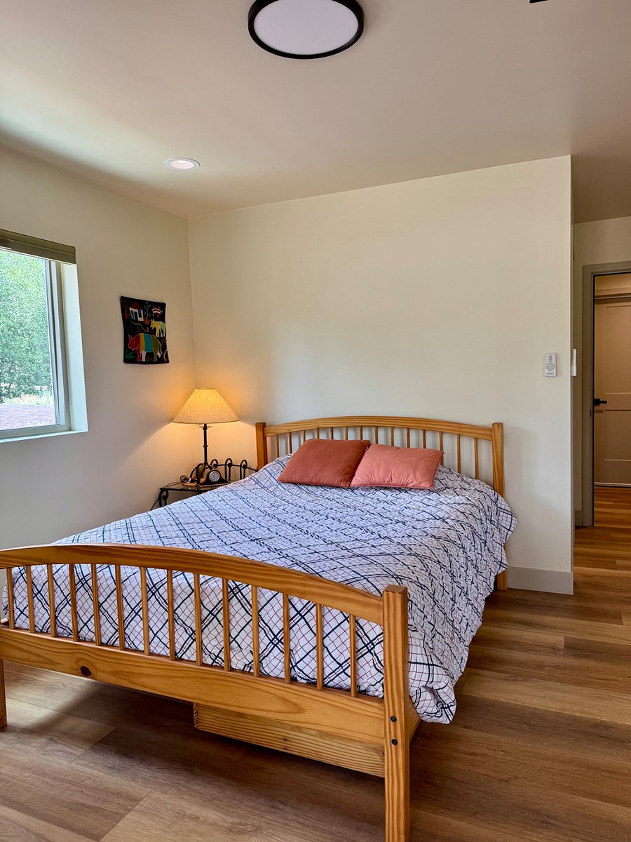 Furnished Finder property 1023719_1 photo 4