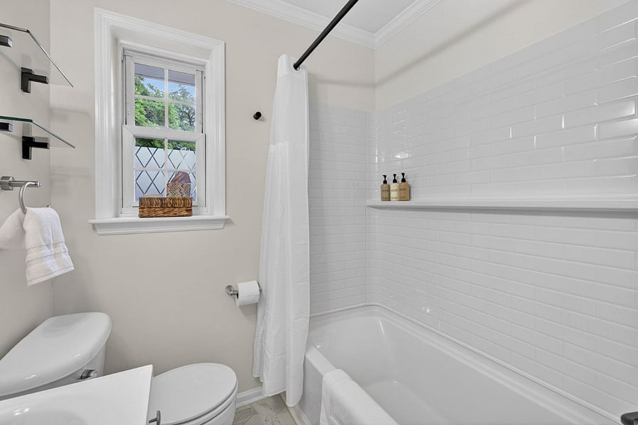 Furnished Finder property 1023721_1 photo 15