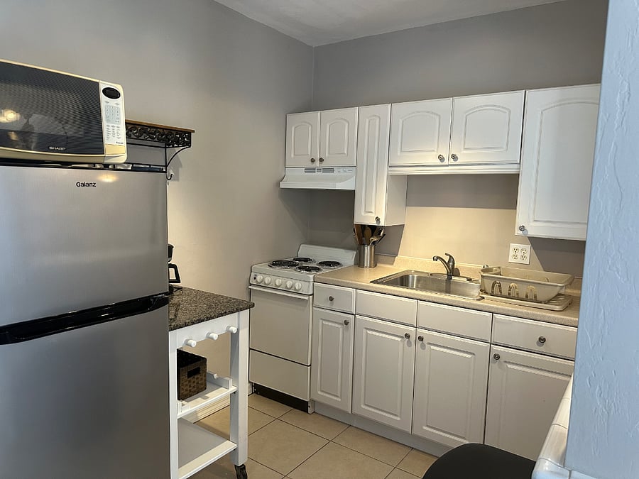 Furnished Finder property 1023724_1 photo 3