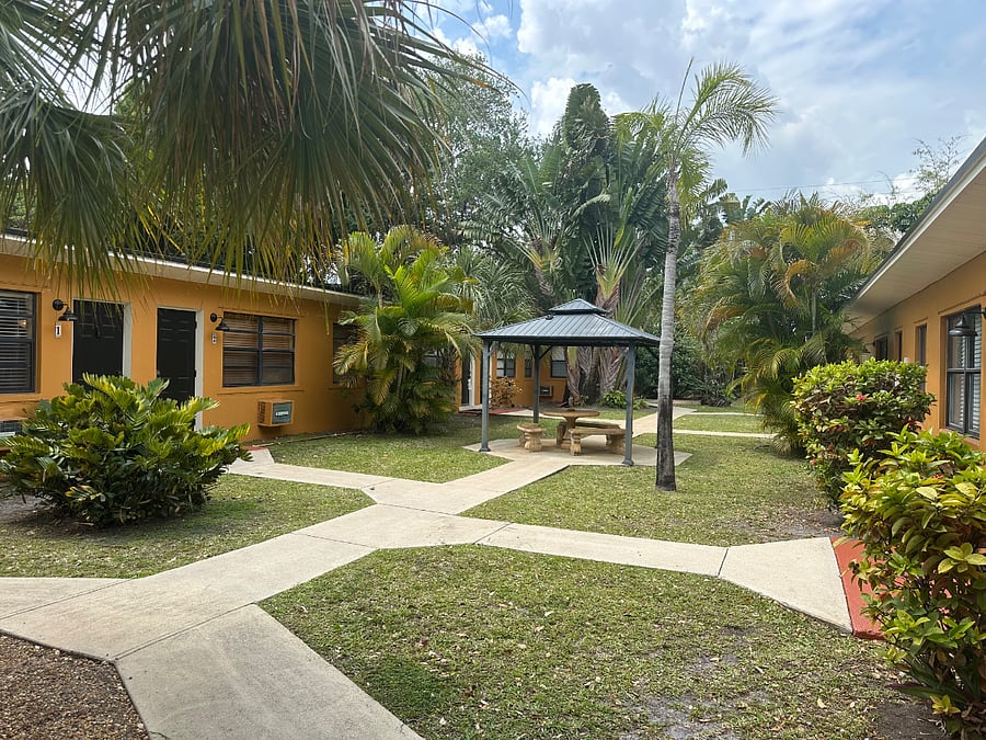 Furnished Finder property 1023724_1 photo 7