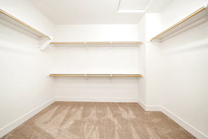 Furnished Finder property 1023727_1 photo 13