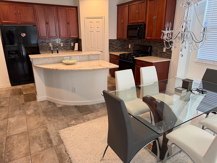 Furnished Finder property 1023733_1 photo 4