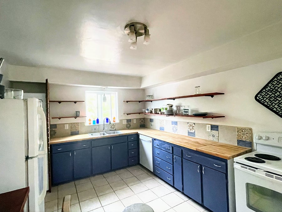 Furnished Finder property 1023750_1 photo 4