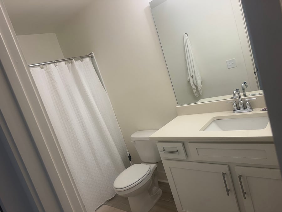 Furnished Finder property 1023767_1 photo 10