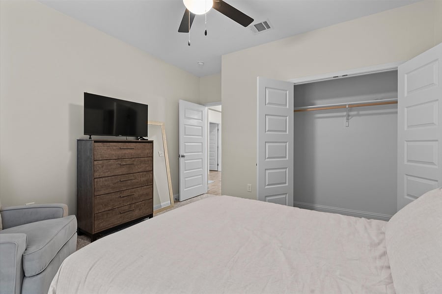 Furnished Finder property 1023780_1 photo 13