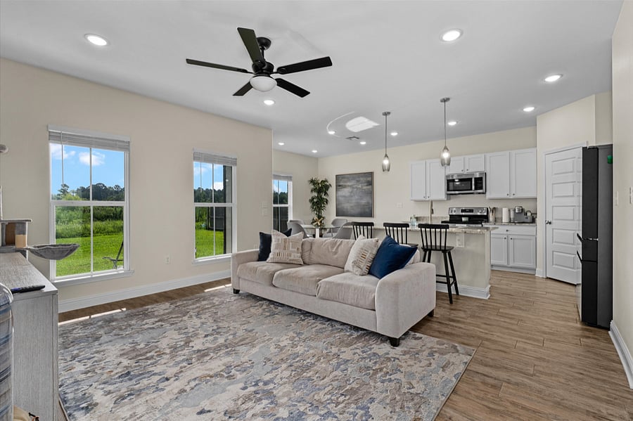 Furnished Finder property 1023780_1 photo 3
