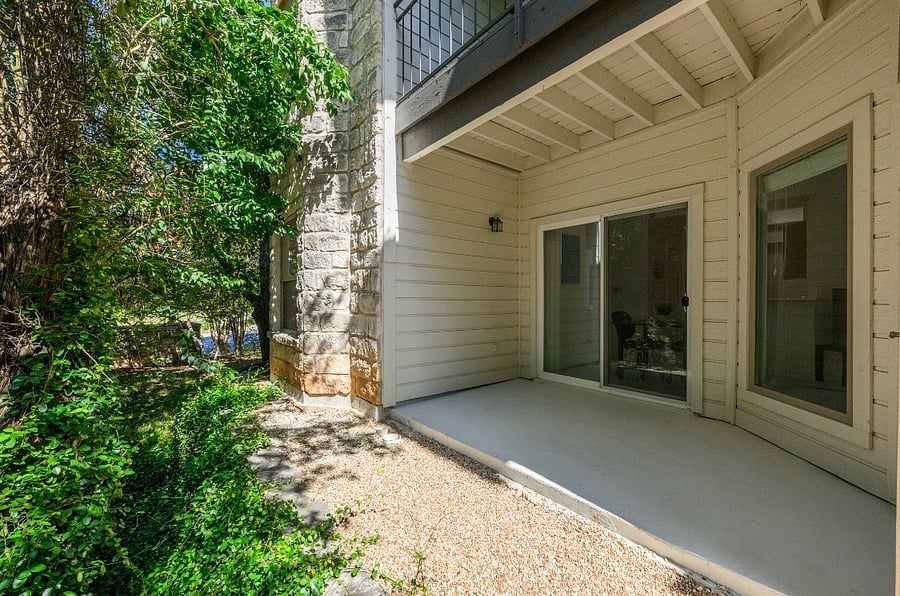 Quiet, secluded patio with nature view