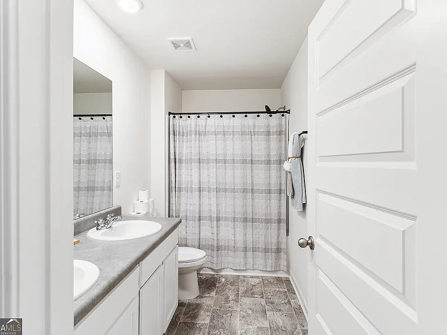 Furnished Finder property 1023792_1 photo 15