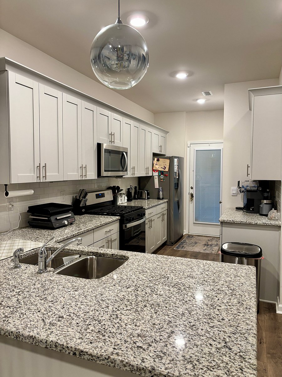 Furnished Finder property 1023800_1 photo 5