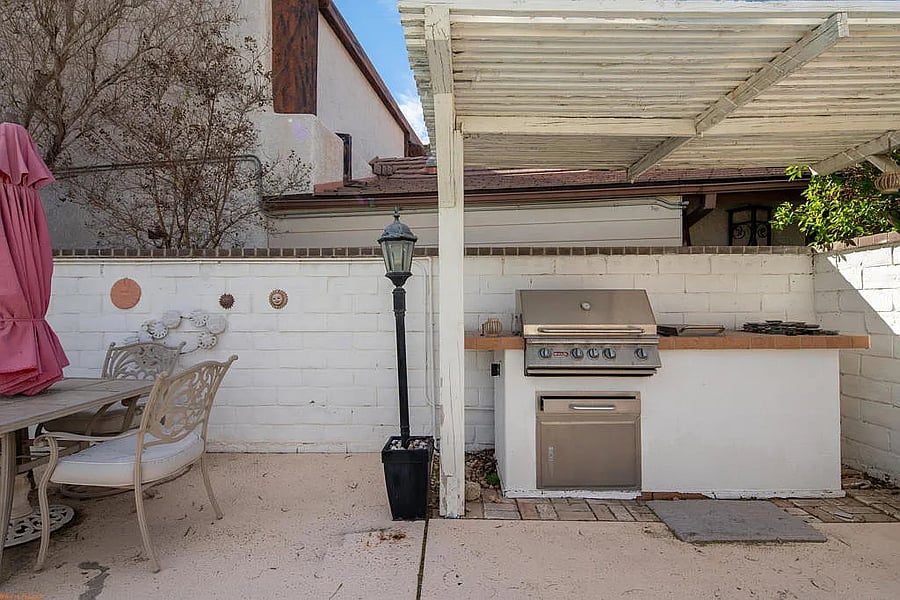 Furnished Finder property 1023804_1 photo 26