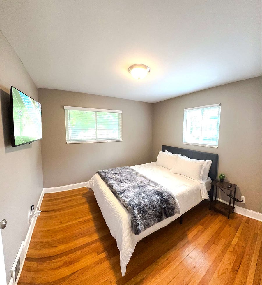 Furnished Finder property 1023816_1 photo 24