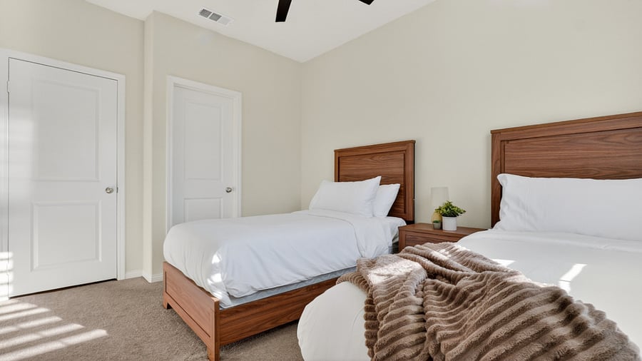 Furnished Finder property 1023825_1 photo 10