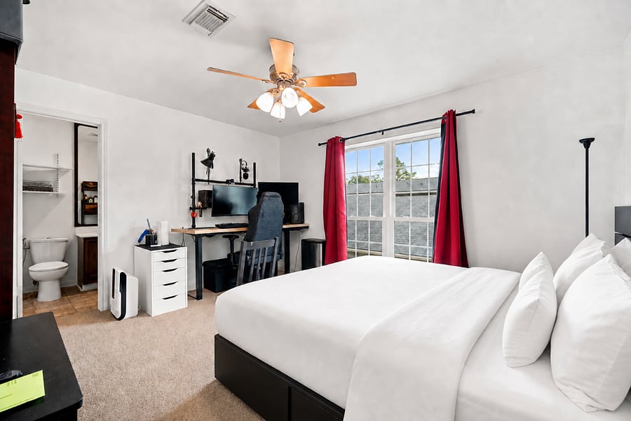 Furnished Finder property 1023832_1 photo 1