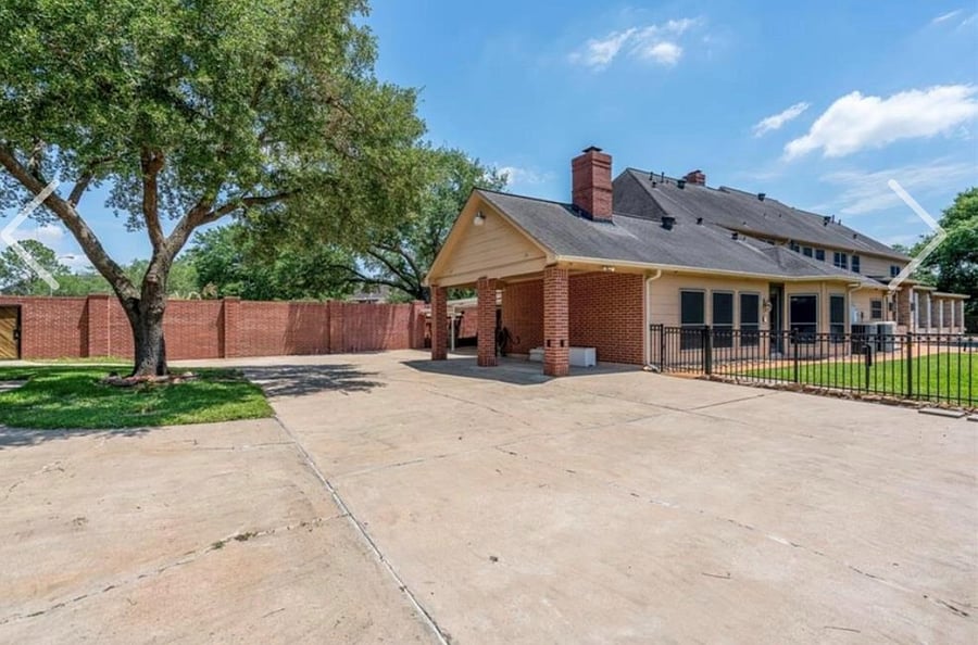Furnished Finder property 1023842_1 photo 2