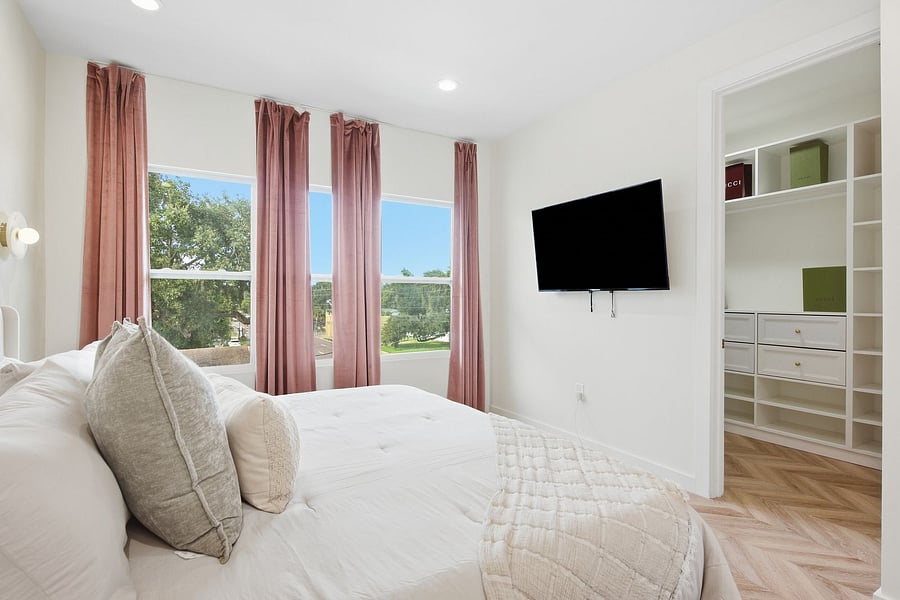 Furnished Finder property 1023851_1 photo 28