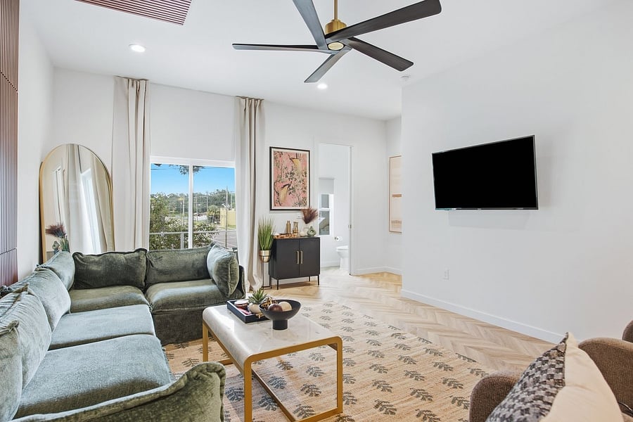 Furnished Finder property 1023851_1 photo 13