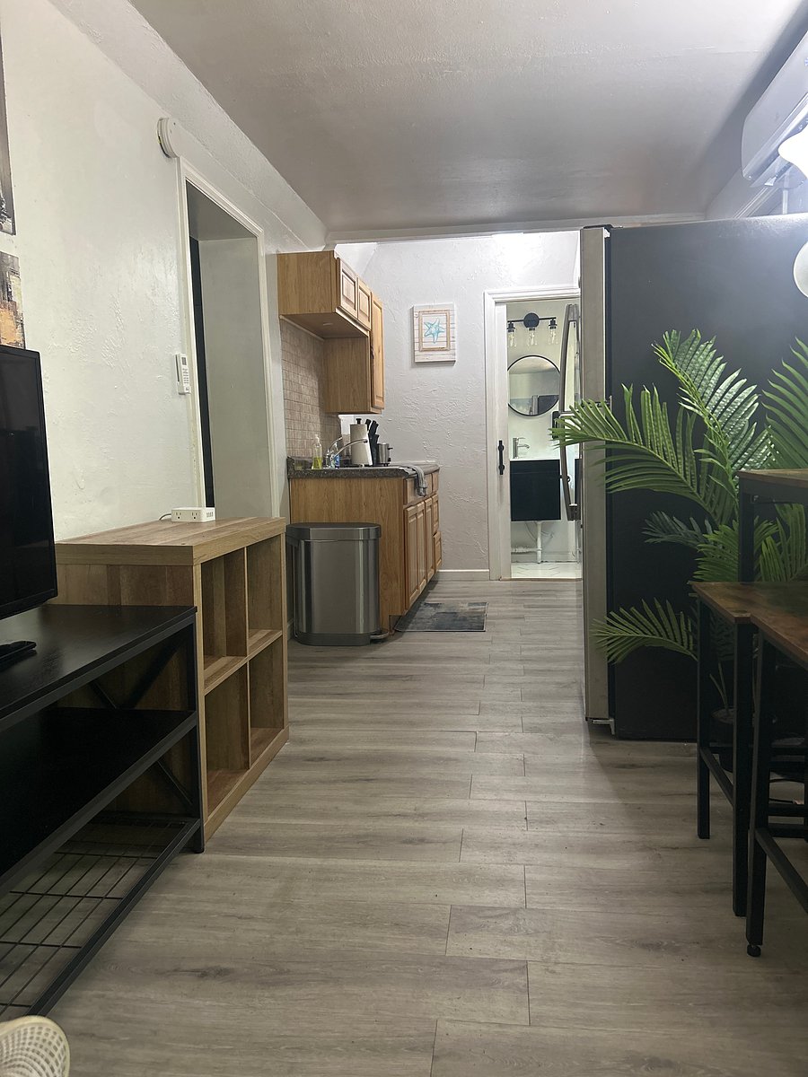 Furnished Finder property 1023857_1 photo 4