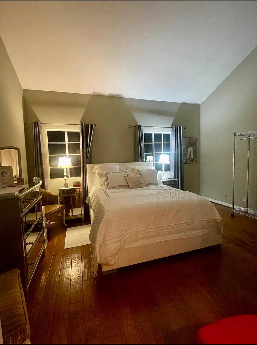 Guest Bedroom night