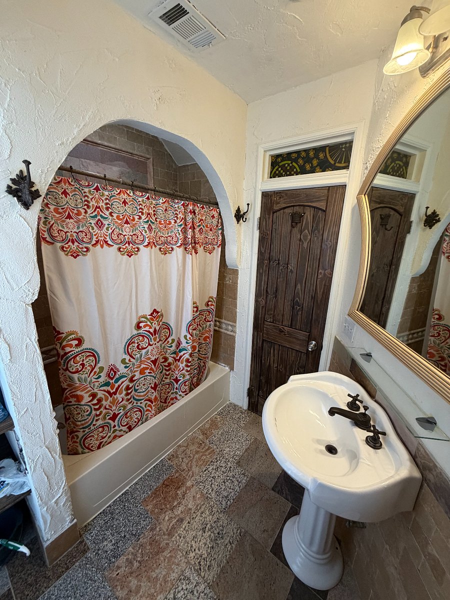 Furnished Finder property 1023859_1 photo 5