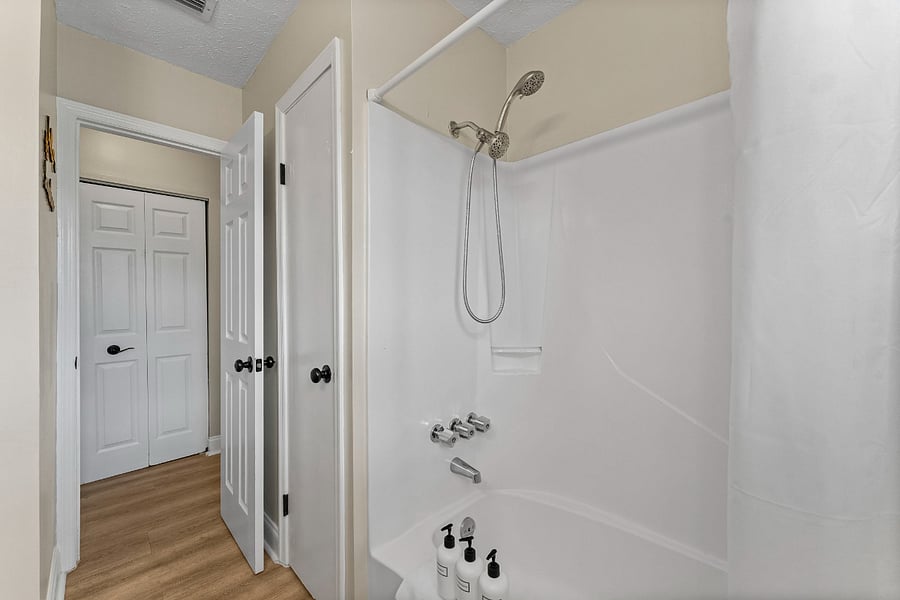 Furnished Finder property 1023862_1 photo 13