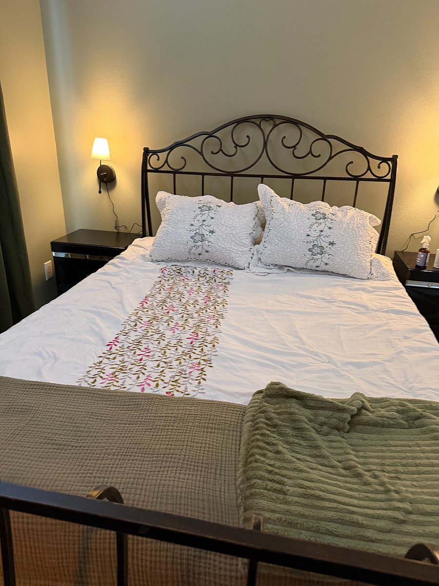 Furnished Finder property 1023876_1 photo 3