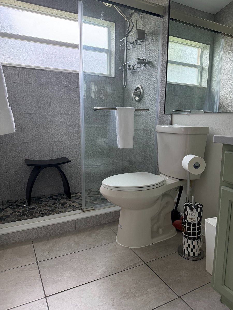 Furnished Finder property 1023876_1 photo 6