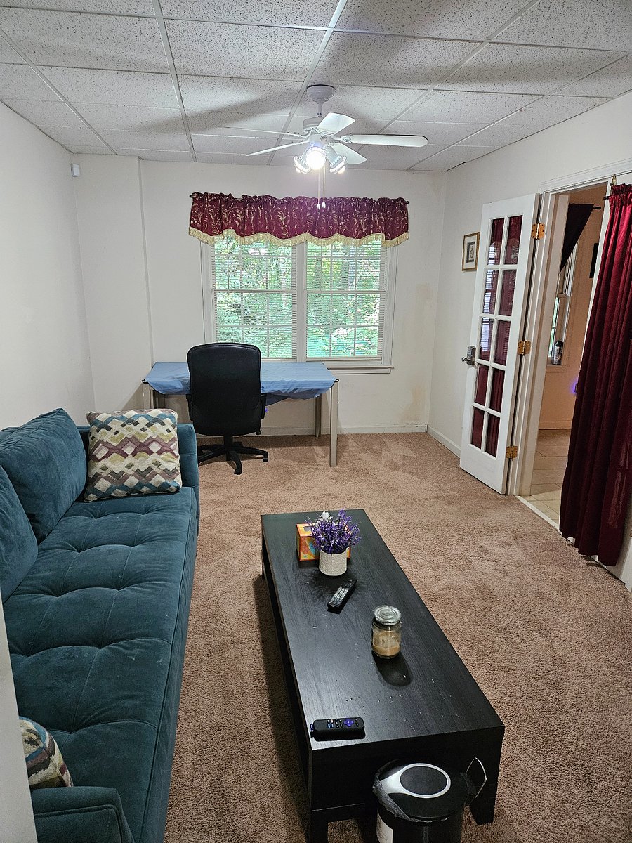 Furnished Finder property 1023880_1 photo 2