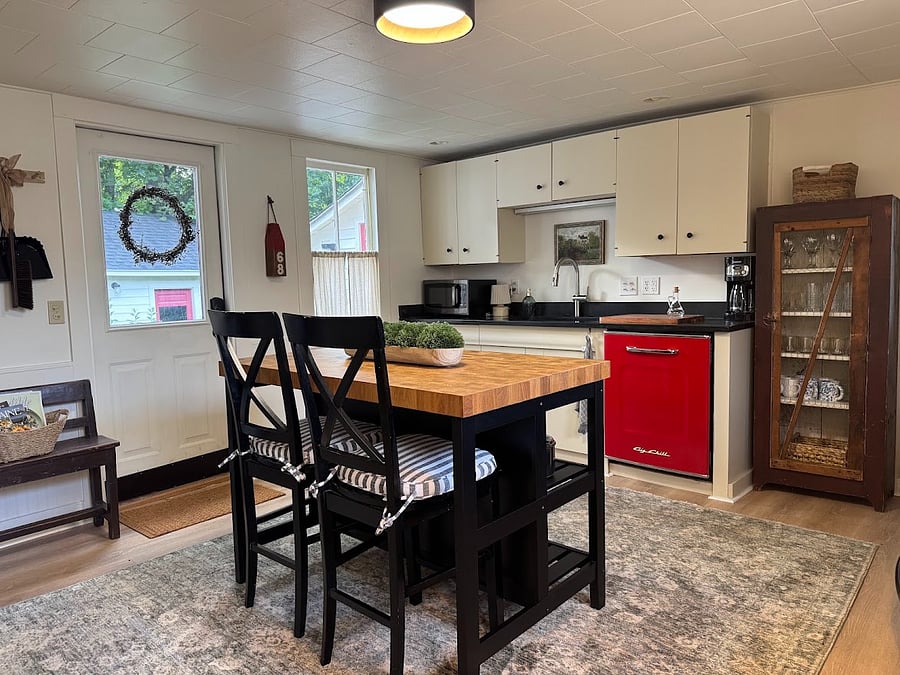 Furnished Finder property 1023890_1 photo 4