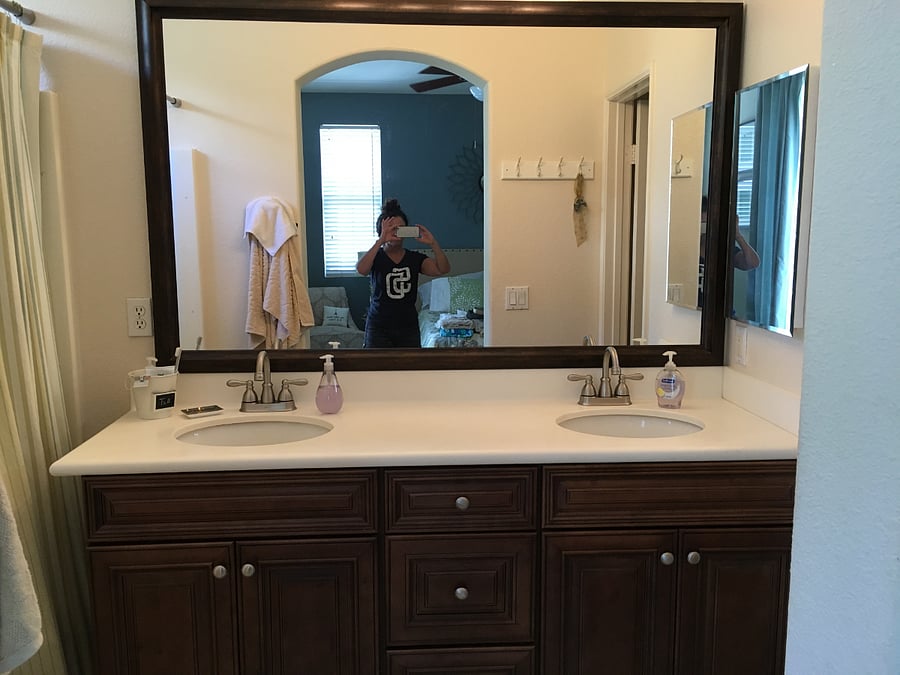 Ensuite master bathroom. Tub/shower