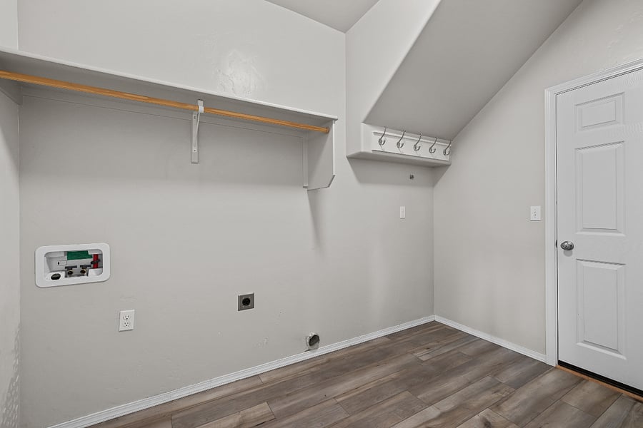 Furnished Finder property 1023917_1 photo 42