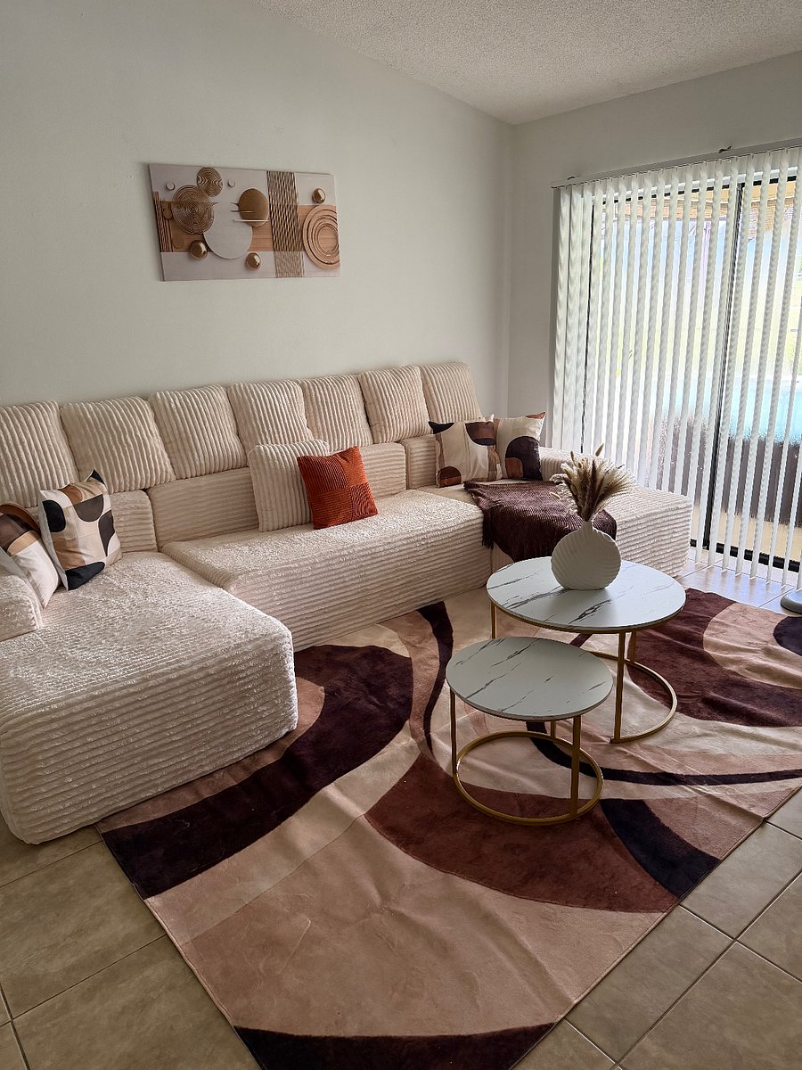 Furnished Finder property 1023918_1 photo 1