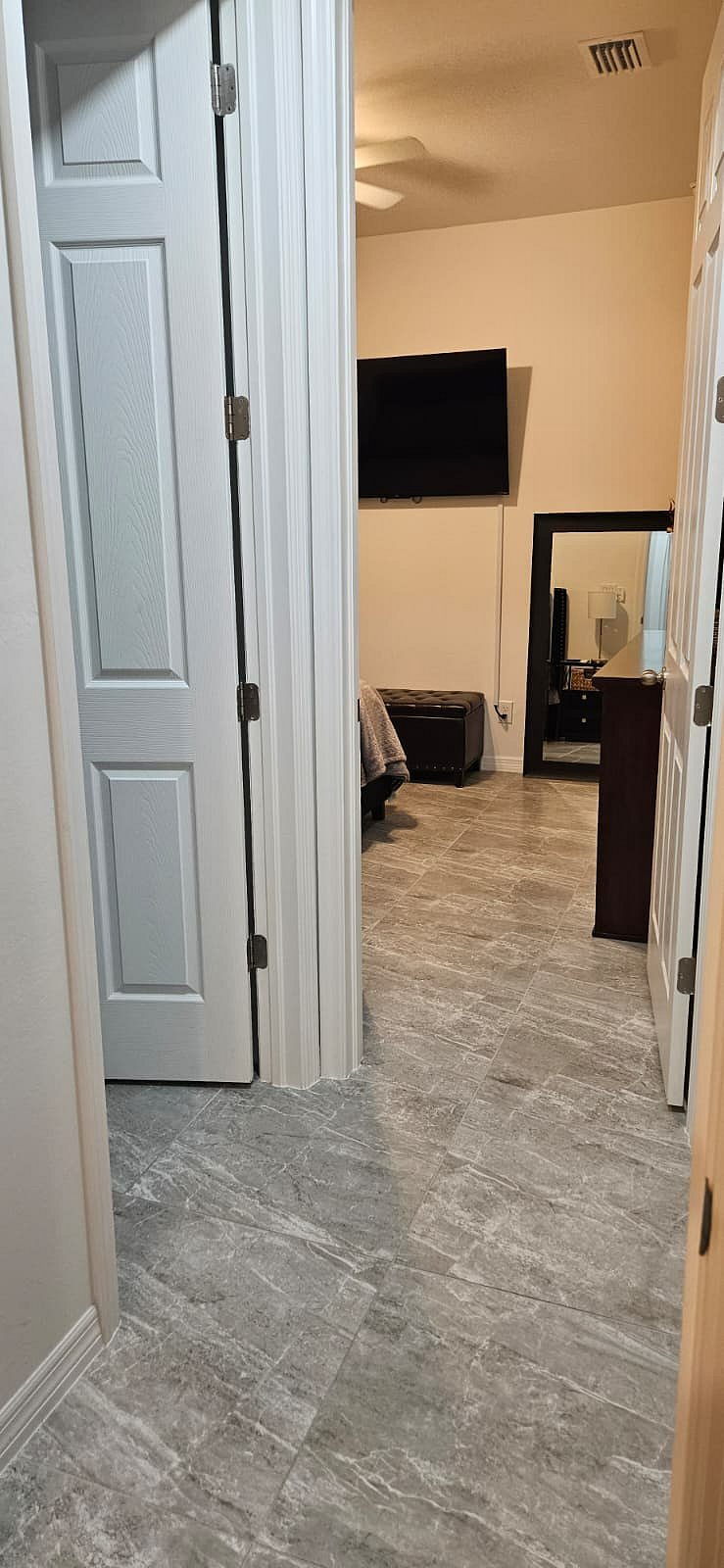 Furnished Finder property 1023922_1 photo 17