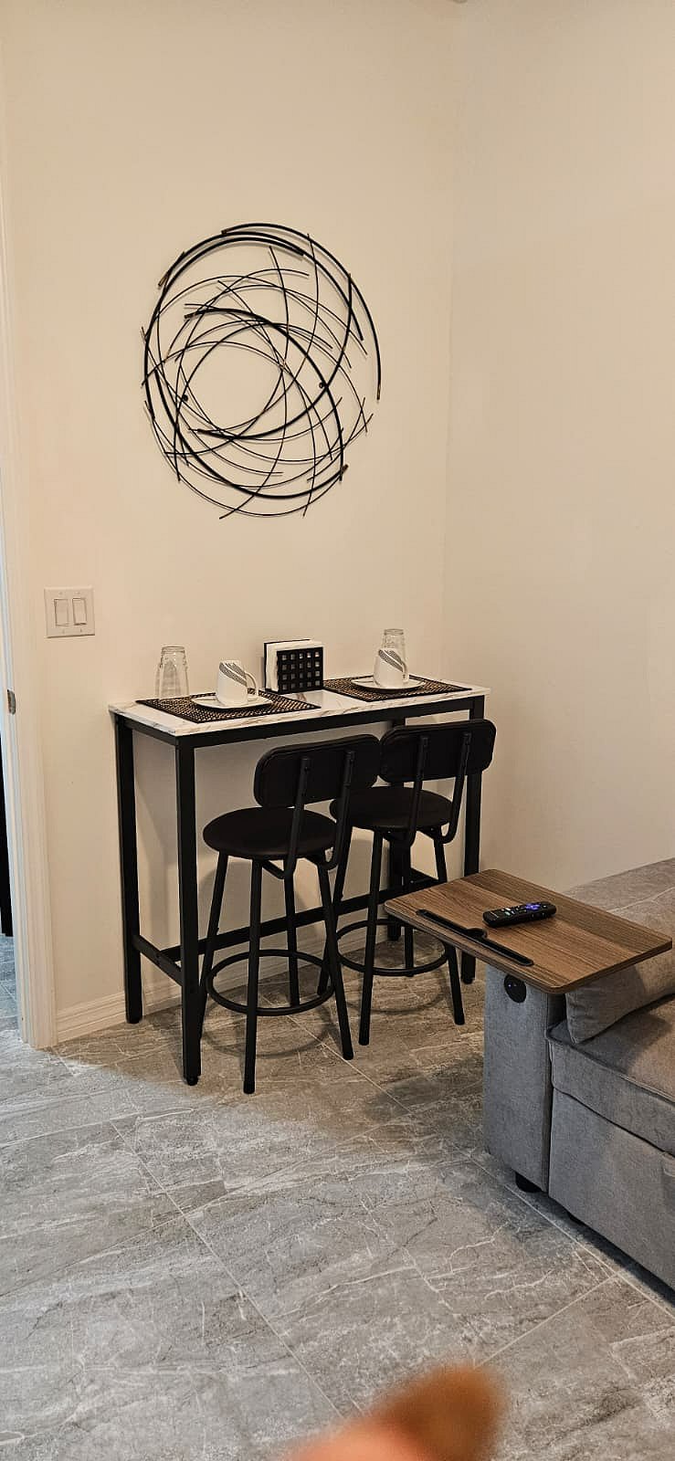 Furnished Finder property 1023922_1 photo 3