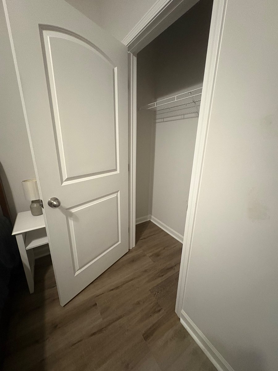 Furnished Finder property 1023923_1 photo 22