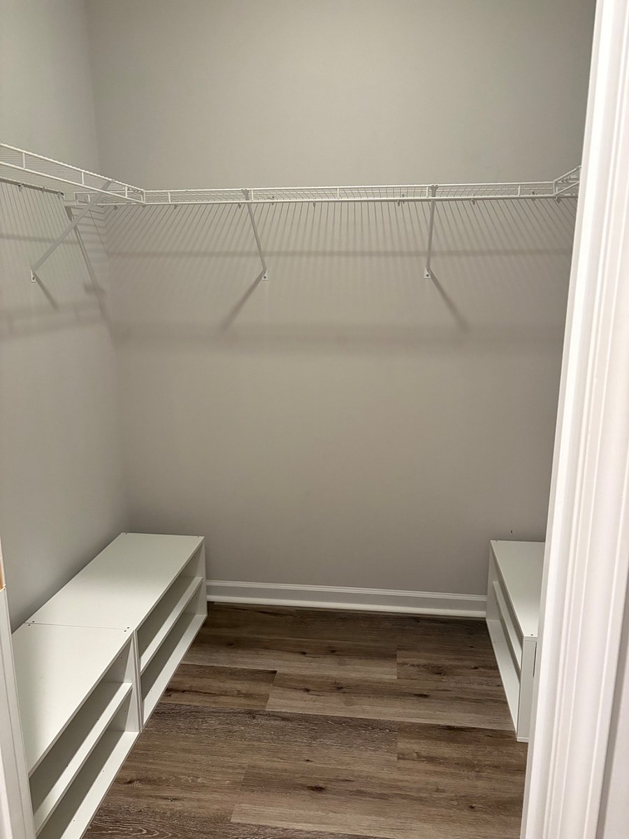 Furnished Finder property 1023923_1 photo 35