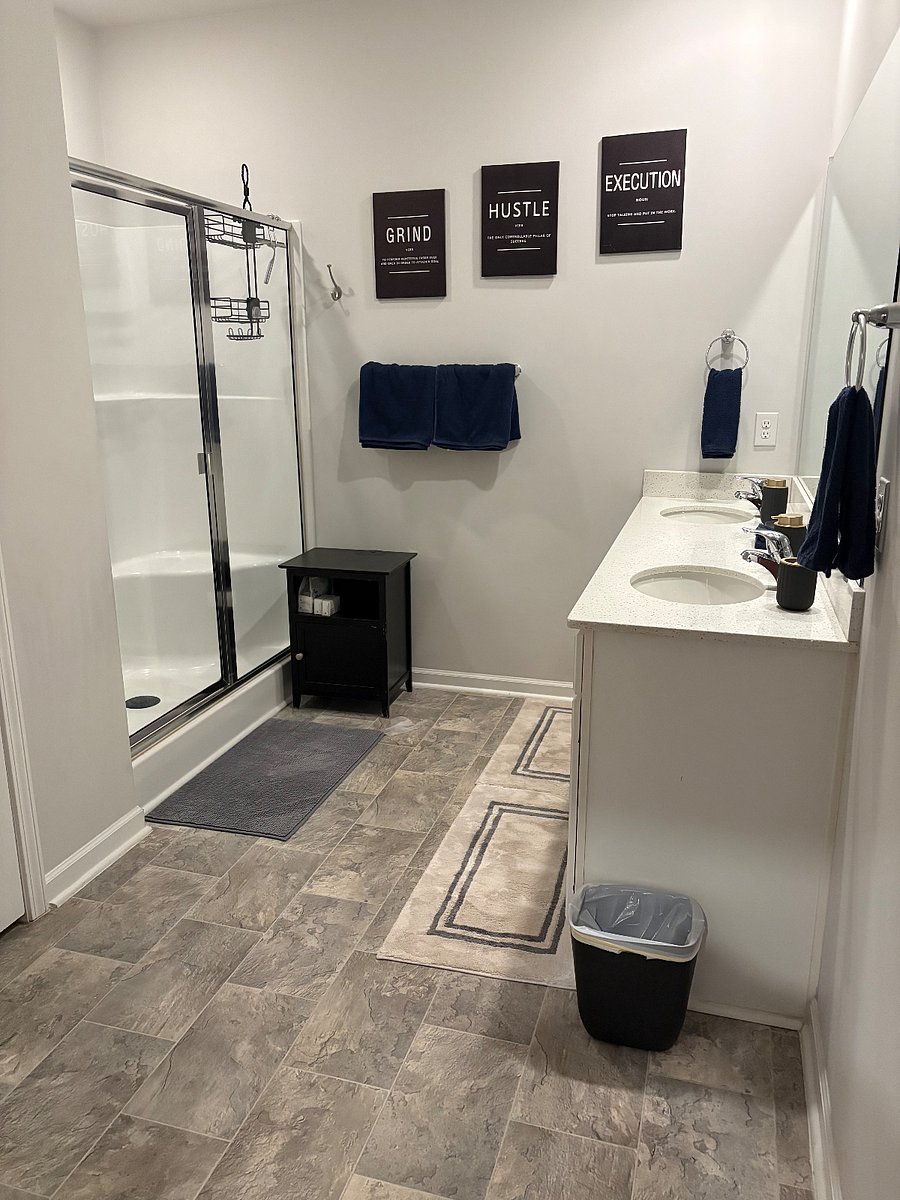 Furnished Finder property 1023923_1 photo 38