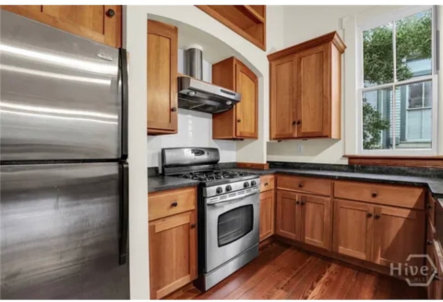 Furnished Finder property 1023930_1 photo 2