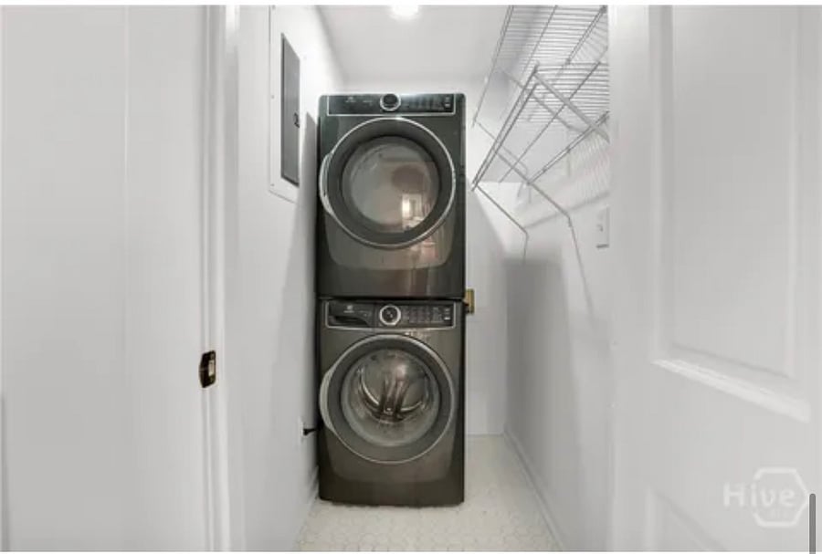 Furnished Finder property 1023930_1 photo 6
