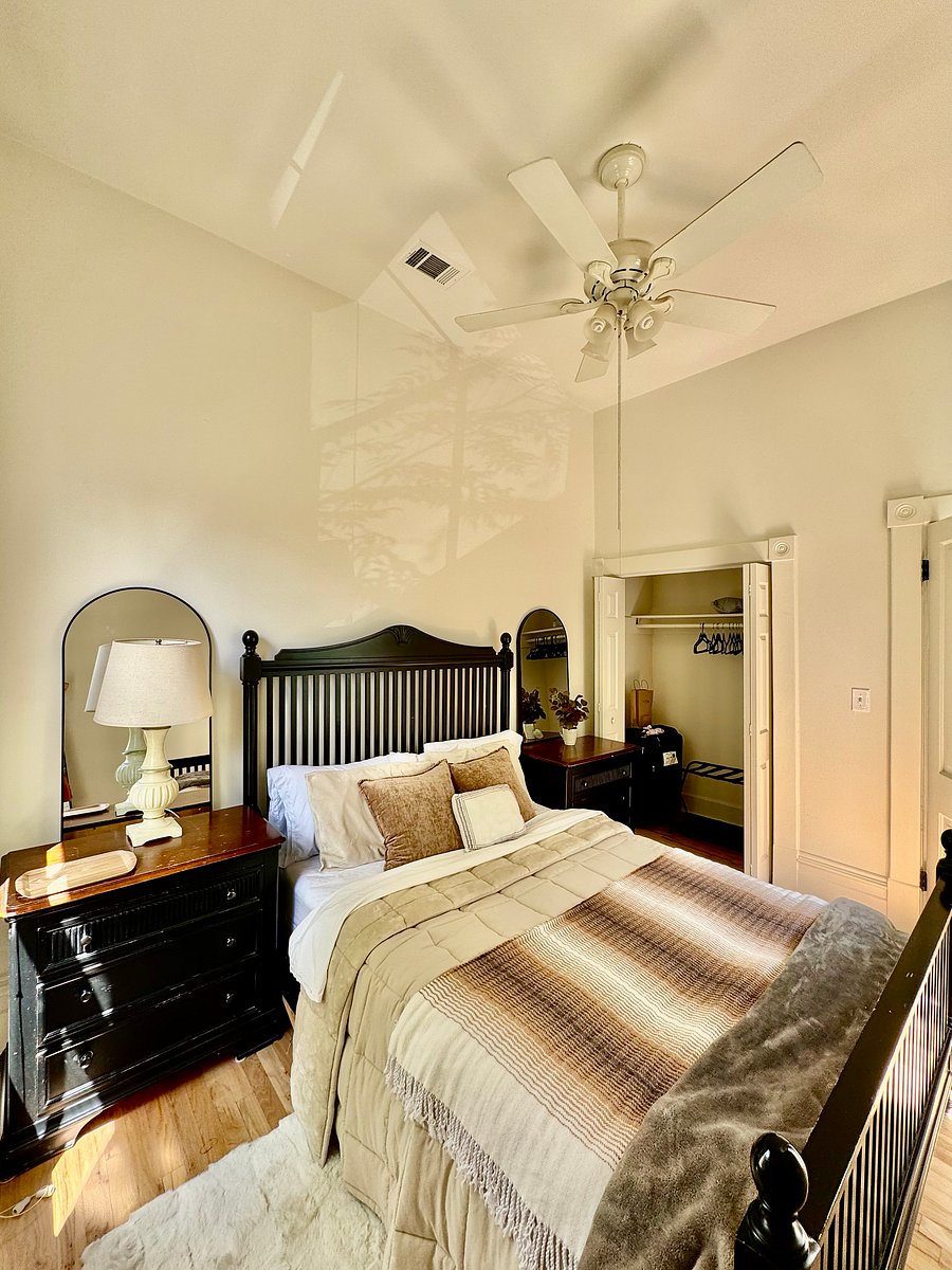 Furnished Finder property 1023930_1 photo 27