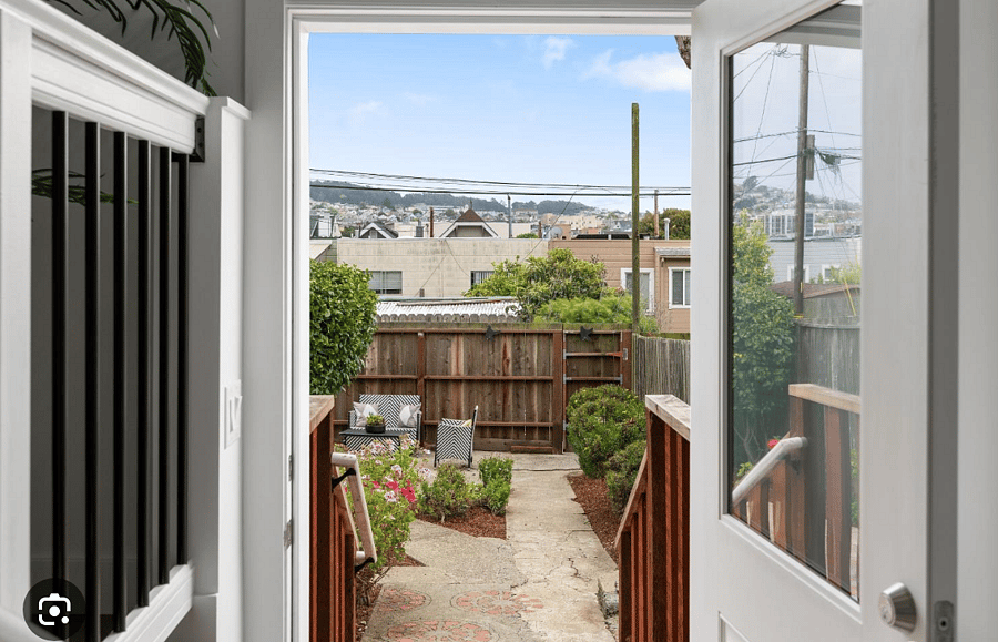 Furnished Finder property 1023938_1 photo 11