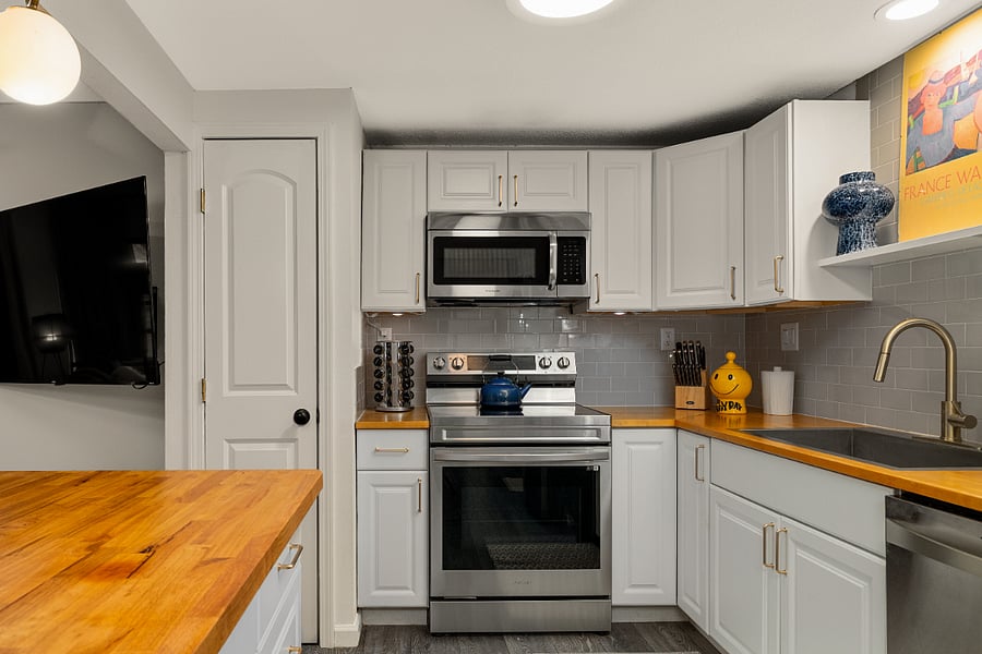 Furnished Finder property 1023950_1 photo 22