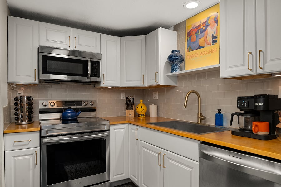 Furnished Finder property 1023950_1 photo 23