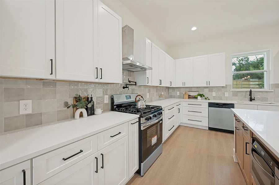 Furnished Finder property 1023956_1 photo 17